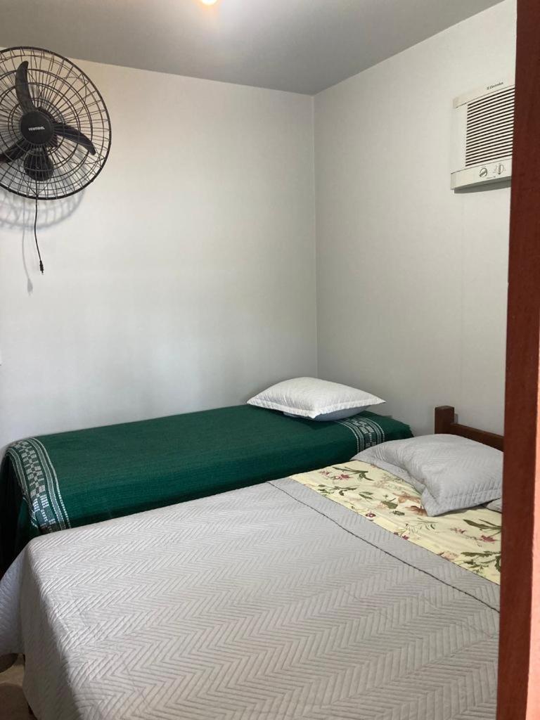Residencial Oliveira - Casas Na Praia Da Ferrugem Гаропаба Стая снимка